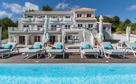 Quinta Da Serra - Luxurious Villa - Heated Pool & Jacuzzi